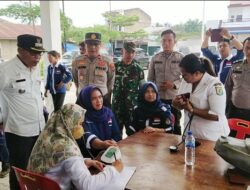 Pastikan Kesehatan, Polsek Kotarih Gelar Pemeriksaan Kesehatan Petugas PPK jelang Rapat Pleno