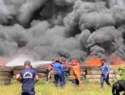 Tangki Minyak Meledak, Pabrik Pengolahan Ban Bekas di Konsel Terbakar, 1 Pekerja Tewas